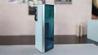 A Professional's Take on the New Samsung Galaxy Z Trifold